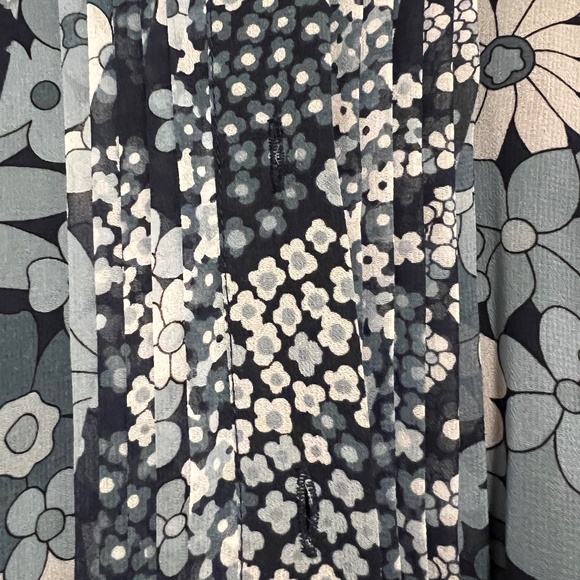 Michael Kors Navy Floral Dress, size XS - Picture 7 of 8